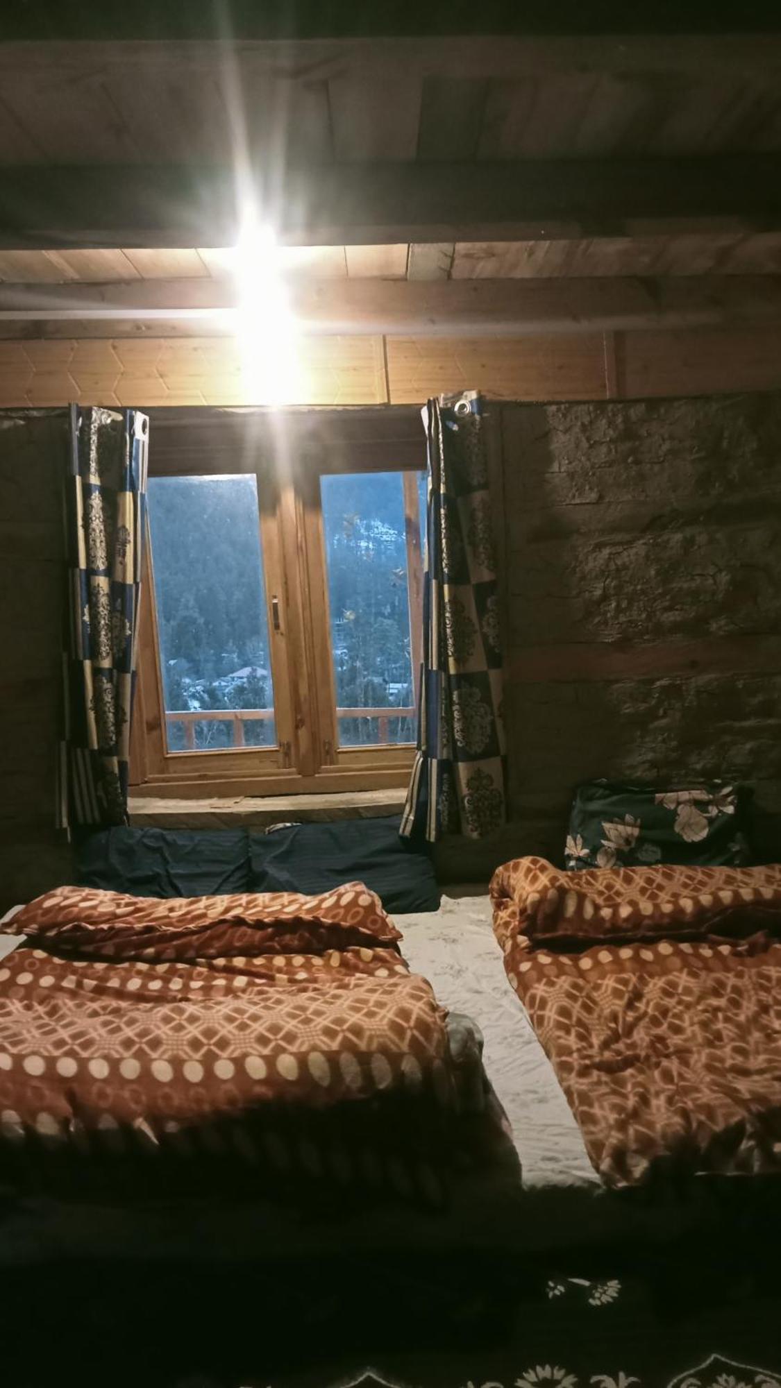 Woodstock Villa Rooms&Entirevilla Tulga Kalgha Eksteriør billede